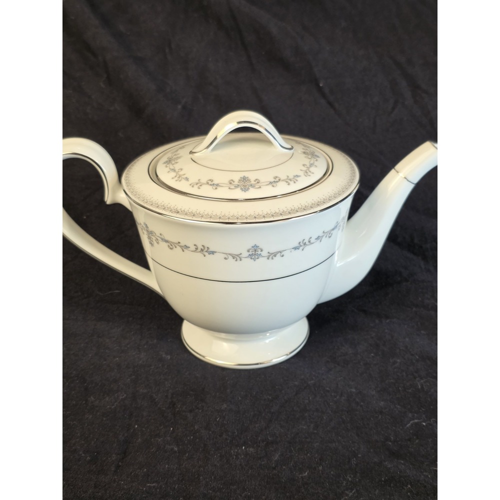Noritake Maria Teapot Vintage Discontinued Rare Find Nearly Perfect